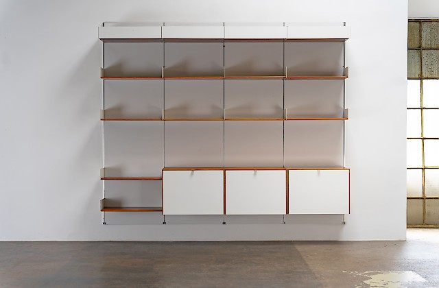 Wandregal von Knoll International